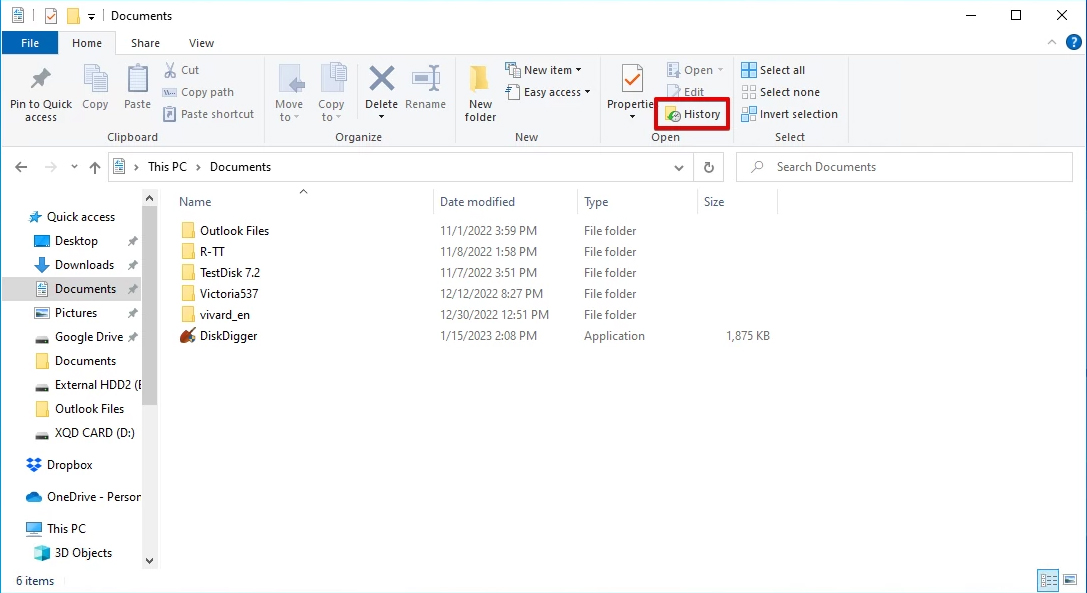 Opening File History on Windows 10.