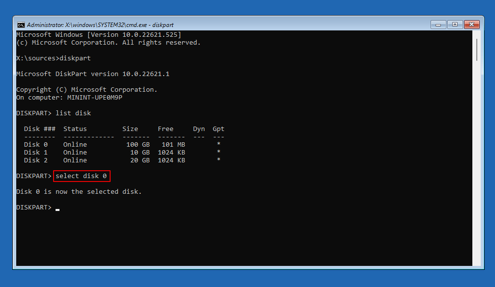 Selecting the disk in DiskPart.