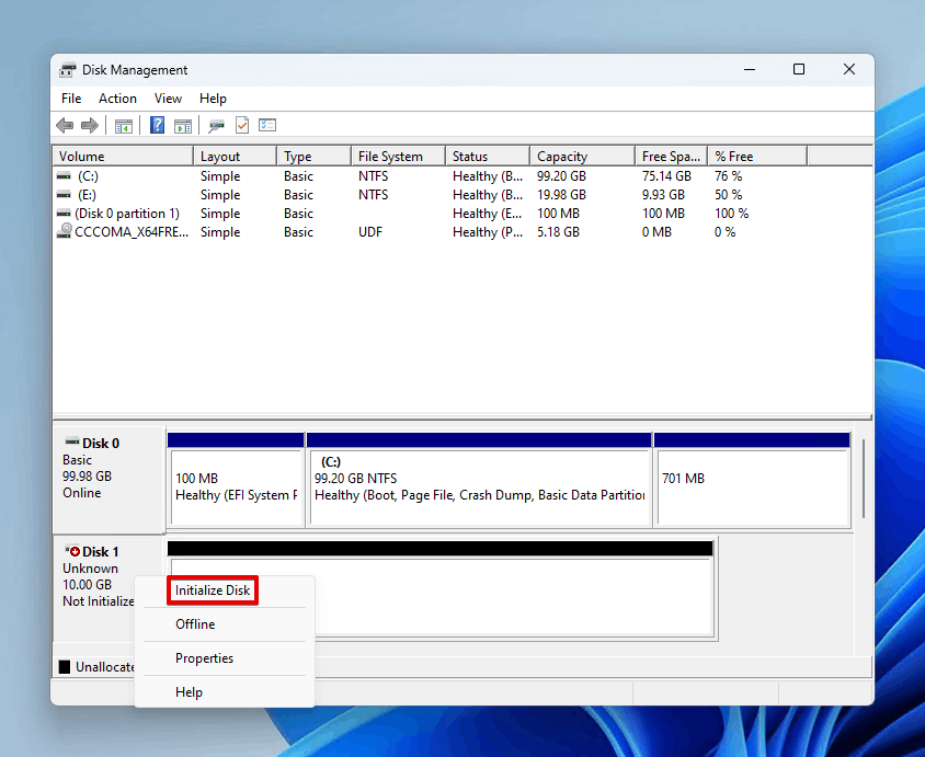 Initializing the disk in Disk Management.