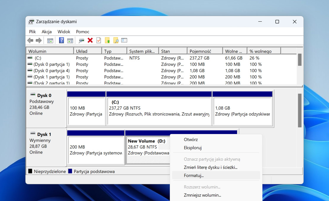 Formatowanie karty SD za pomocą Zarządzania Dyskami.