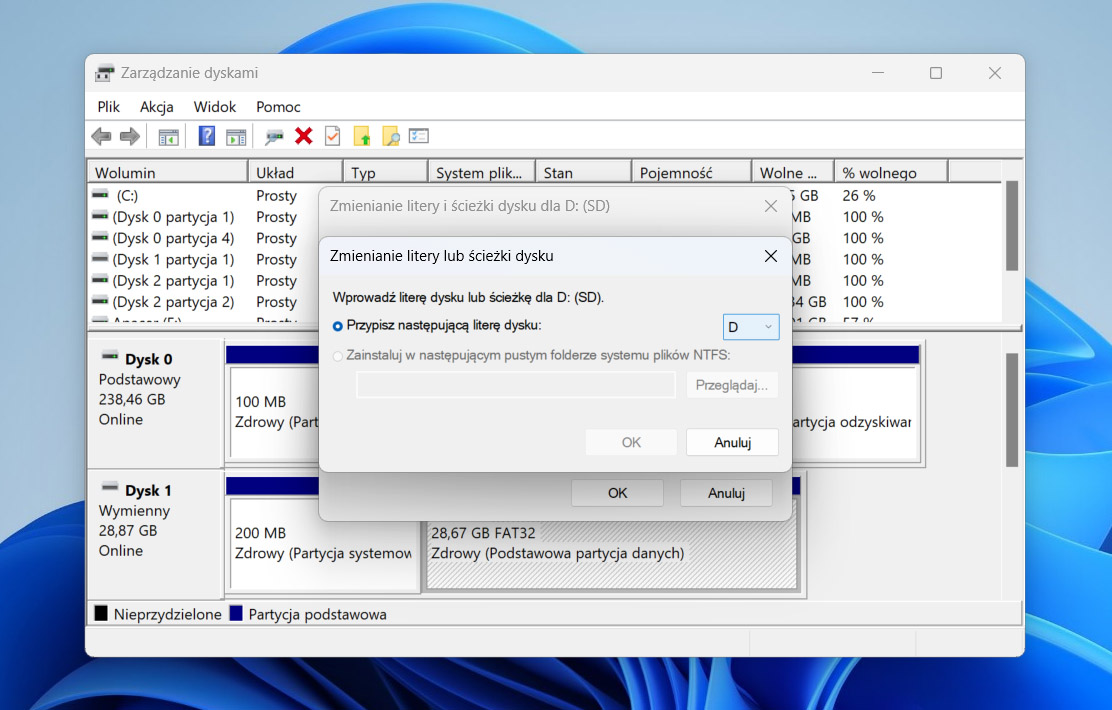 Wybierz literę dysku i kliknij OK